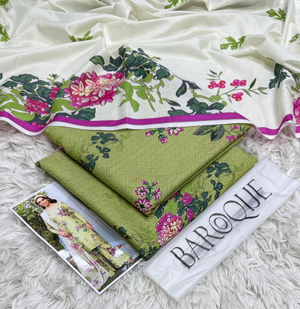 BAROQUE 💯% FINE FABRIC 3 PIECE