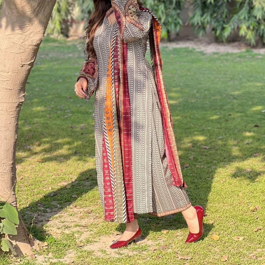BIN SAEED 3PC LAWN COLLECTION 2026